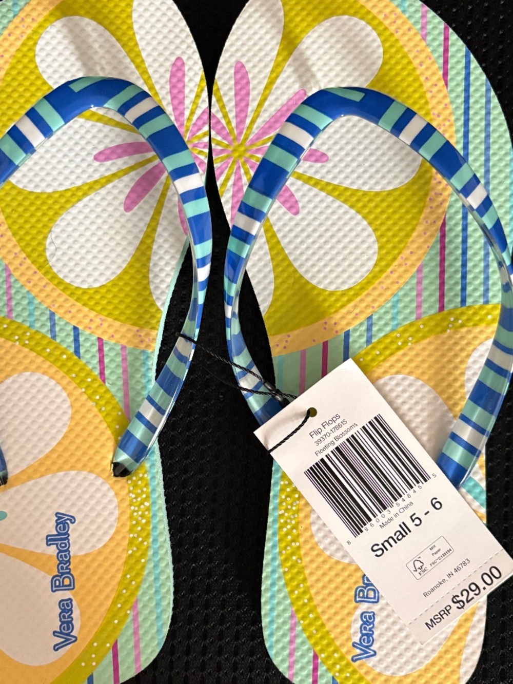 Vera Bradley Thong Flip Flops, size S 5-6 NWT